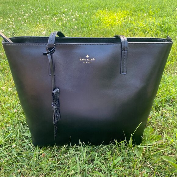 kate spade Handbags - Kate Spade Bag Seton Drive Karla Black Leather Shoulder Tote with top zipper